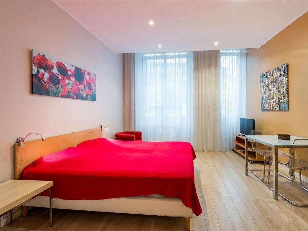 Les Studios De La Place Лион Экстерьер фото